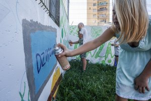 Mural na tyłach budynku Chwarznieńska 36 // fot. Karolina Misztal-Świderska