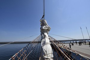 Pogoria wypłynęła reprezentować Gdynię na Operacji Żagiel // fot. Lechosław Dzierżak