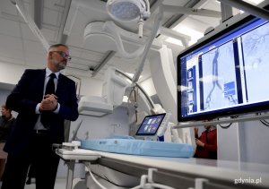 Prezentacja angiografu zakupionego na potrzeby oddziału // fot. Marcin Mielewski