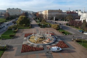 Instalacja iluminacji świątecznych w Gdyni, fot. Michał Puszczewicz