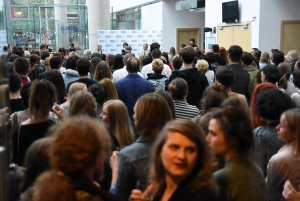 Czas start, zaczynamy festiwal #GDD2017! Wernisaż Gdynia Design Days fot. Michał Puszczewicz