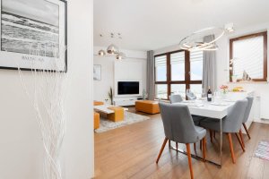 Salon częścią jadalnianą w obiekcie Sea Towers 6A/152