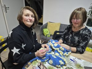 Szydełkowy tort powstał w Przystaniach (fot. archiwum LIS)