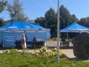 Stoiska i ludzie na Senioriadzie na Obłużu