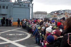 Marynarka Wojenna RP patronem szkoły w Bergen // fot. Beata Dobrosielska