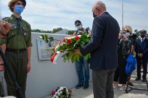 W Alei Żeglarstwa Polskiego odsłonięto tablice komandora Bolesława Romanowskiego i Henryka Fronczaka // fot. Paweł Kukla