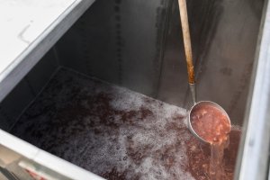 Ugotowali rekordową zupę truskawkową // fot. Karol Stańczak