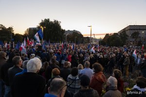 Wiec "Gdynia zostaje w Unii Europejskiej" na skwerze Kościuszki. Fot. Przemysław Kozłowski