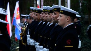  Kompania Reprezentacyjna Marynarki Wojennej przy pomniku Harcerzu Gdyńskich