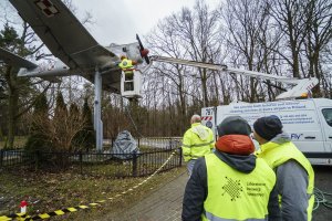 Remont samolotu na Babich Dołach, fot. Aleksander Trafas