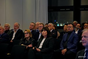 Uczestnicy spotkania Komitetu Honorowego Obchodów 100-lecia Gdyni 