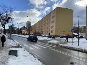 Nowe latarnie przy przejściu dla pieszych na ul. Chylońskiej - na wysokości nr 65, vis-a-vis punktu pocztowego // fot. ZDiZ