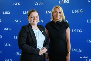 Na zdjęciu: prezydent Gdyni Aleksandra Kosiorek, członek zarządu Refinity Poland w grupie LSEG Agata Witczak (fot. Magdalena Starnawska)