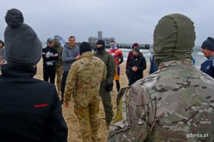 Odważny trening na plaży w Babich Dołach // fot. Paweł Kukla