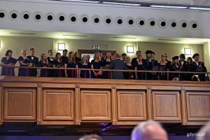 Akademicki Ch&oacute;r Politechniki Gdańskiej występujący podczas inauguracji roku akademickiego na uczelni 