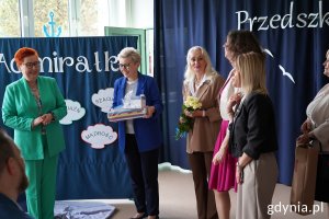 Życzenia, upominki i kwiaty od gości uroczystości 