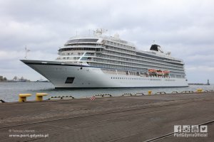 Viking Sea wpływa do Gdyni / fot. Tadeusz Urbaniak Port Gdynia