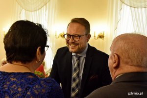 Medale wręczył wiceprezydent Gdyni Marek Łucyk / fot. Paweł Kukla