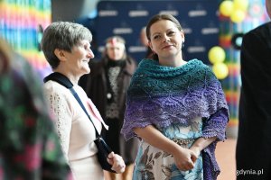 Hala Polsat Plus Arena, korytarz, prezydent Aleksandra Kosiorek i seniorka