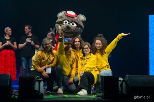  Laureaci tegorocznej edycji: drużyna z INSTYTUTU WSPANIAŁOŚCI w Gdańsku (fot. Natalia Kawalerowicz)