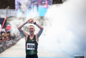 Drugi na mecie zameldował się Krystian Zalewski - debiutant w półmaratonie / fot. gdyniasport.pl