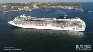MSC Poesia / fot. Tadeusz Urbaniak Port Gdynia