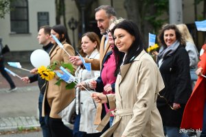 Na zdjęciu: radne Emilia Rogała i Agnieszka Tokarska, wiceprezydent Gdyni Tomasz Augustyniak, prezydent Gdyni Aleksandra Kosiorek, wiceprzewodnicząca Rady Miasta Mariola Śrubarczyk-Cichowska, radny Norbert Anisowicz (fot. Michał Puszczewicz)