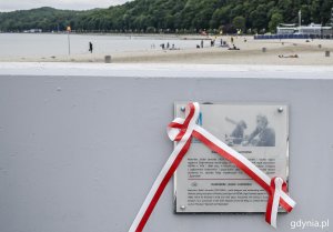 Odsłonięcie tablicy poświęconej  Kazimierzowi "Kubie" Jaworskiemu
