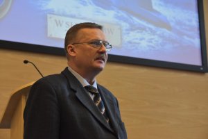 Przekazanie bandery z ORP „Kondor” Muzeum Marynarki Wojennej // fot. Lechosław Dzierżak