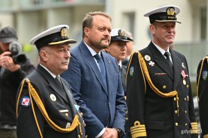 Jubileuszowe obchody przy symbolicznym obelisku i umieszczonym na cokole samolocie TS-8 Bies w Babich Dołach, fot. Michał Puszczewicz
