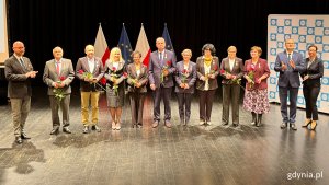 Osoby uhonorowane podczas Wojewódzkiej Uroczystości z okazji Dnia Edukacji Narodowej 2025 (fot. Katarzyna Balcerzak)