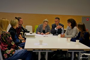 Członkowie Gdyńskiej Rady Kultury i pracownicy Wydziału Kultury Urzędu Miasta Gdyni podczas warsztatów strategicznych
