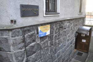 „Bursztynowy kramik” działa i pomaga nie tylko od święta // fot. Magdalena Czernek