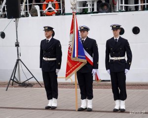 na zdjęciu poczet sztandarowy (fot. Karolina Szypelt)