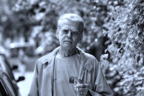 Laureatów XIII Ogólnopolskiego Konkursu im. Andrzeja Żurowskiego dla Młodych Krytyczek i Krytyków Teatralnych poznamy podczas gali towarzyszącej  Festiwalowi R@Port (grafika: konkurs-zurowski.pl)
