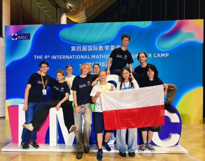 Reprezentacja Polski podczas 67. Międzynarodowej Olimpiadzie Matematycznej w Szanghaju (fot. materiały prasowe)