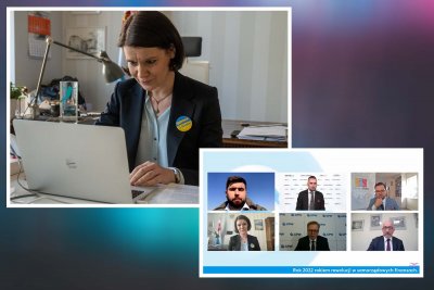 Debata online „Dziennika Gazety Prawnej”. Na zdj. (u góry): wiceprezydent Gdyni Katarzyna Gruszecka-Spychała. Na zdj. grupowym (od lewej. u góry): Jakub Banaszek – prezydent Chełma, prowadzący debatę Tomasz Żółciak, prezes zarządu CentroPolis Krzysztof Koman, skarbnik miasta Bydgoszczy Piotr Tomaszewski, Dariusz Mejszutowicz – wicedyrektor Działu Rynku Pierwotnego Giełdy Papierów Wartościowych w Warszawie i wiceprezydent Gdyni Katarzyna Gruszecka-Spychała // fot. Paweł Kukla 