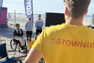 Ratownik na jednej z gdyńskich plaż