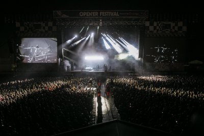 Drugi dzień Open'era na głównej scenie zamknął występ Massive Attack, fot. Karol Stańczak