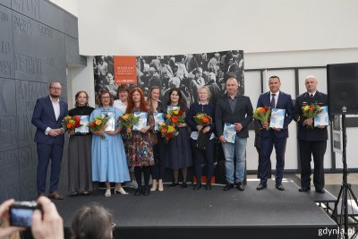 Uroczystość z okazji Dnia Muzealnika odbyła się w Muzeum Emigracji. Nagrody wręczał Mariusz Bzdęga, dyrektor zarządzający ds. kultury i aktywności mieszkańców (fot. Magda Śliżewska)