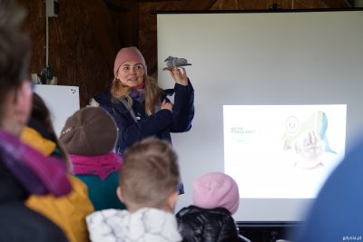Laureaci konkursu spotkali się w Pomorskim Ośrodku Rehabilitacji Dzikich Zwierząt „Ostoja” (fot. Magda Śliżewska)