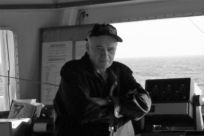 Kpt. Andrzej Drapella w alei Żeglarstwa Polskiego. Źródło: archiwum Pomorskiego Związku Żeglarskiego