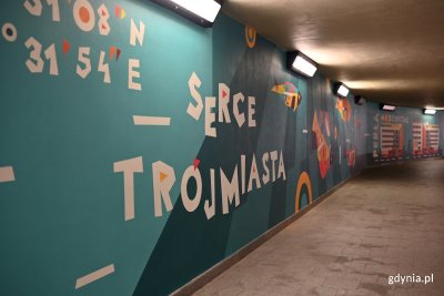 Nowy mural zdobi już przejście podziemne na Wzgórzu św. Maksymiliana (fot. Łukasz Kamasz/gdynia.pl)