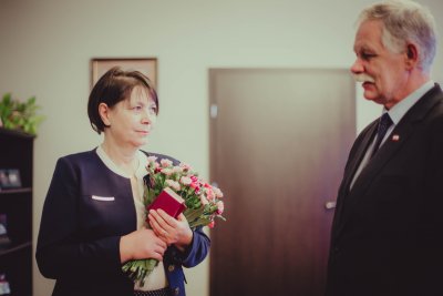 Medal za Długoletnią Służbę dla Pani Sabiny Zalegi, fot. Gaba Kucz