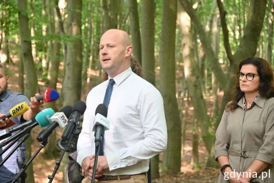 Na zdj. wiceprezydent Gdyni Bartosz Bartoszewicz i prezydent Gdańska Aleksandra Dulkiewicz // fot. Magda Śliżewska