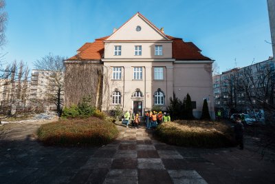 W budynku przy ul. 10 Lutego 26 powstaje m.in. 13 sal warsztatowych, aula oraz kawiarenka (fot. archiwum Laboratorium Innowacji Społecznych)