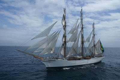 Cisne Branco płynie do Gdyni // fot. Marinha do Brasil