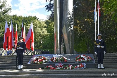 Na Cmentarzu Wojennym w Gdyni odbyły się uroczystości z okazji 81. rocznicy wybuchu II wojny światowej // fot. Magdalena Czernek