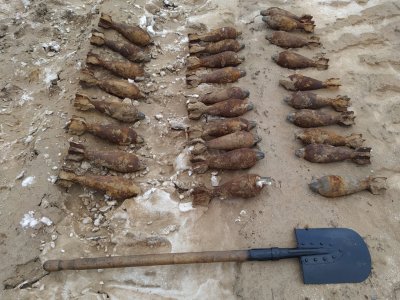 Pociski moździerzowe znalezione podczas prac ziemnych związanych z budową trasy S6 w Gdyni  // fot. 36. patrol saperski 43. Batalionu Saperów FOW z Rozewia