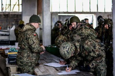 Legia Akademicka pozwala studentom przejść podstawowe wojskowe szkolenie, łącznie z praktyką na poligonie, fot. legiaakademicka.wp.mil.pl / mat. prasowe